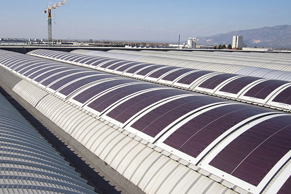 Systèmes de toit solaire --- résidentiel et commercial